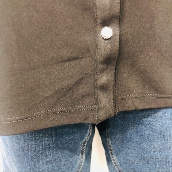 Carmen Marc Valvo Black Ruffle Front Top - Picture 7 of 16